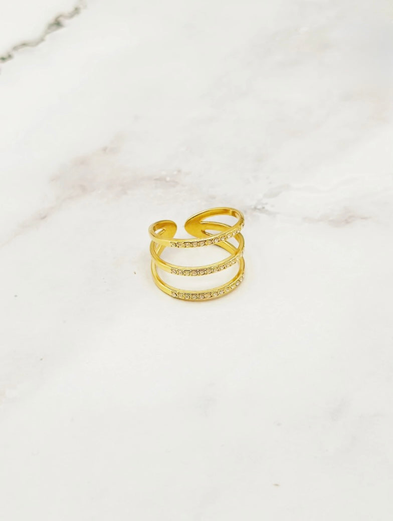 bague fine femme bijou elegant
