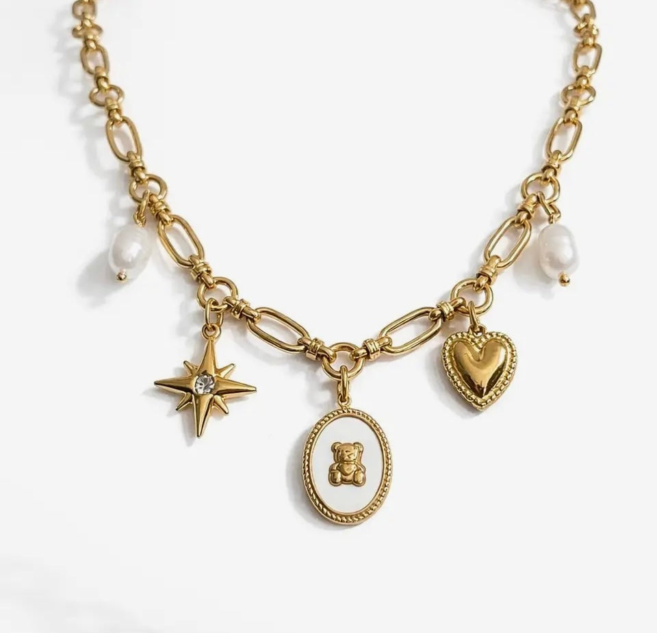 collier dore pendentifs coeur perle plaque or 18k femme
